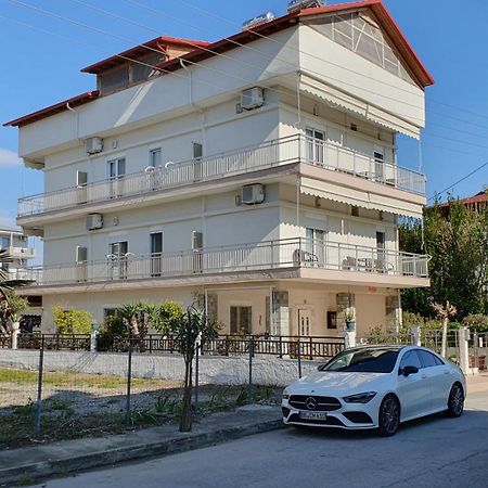 Frideriki Apartments Olympiaki Akti Exterior photo